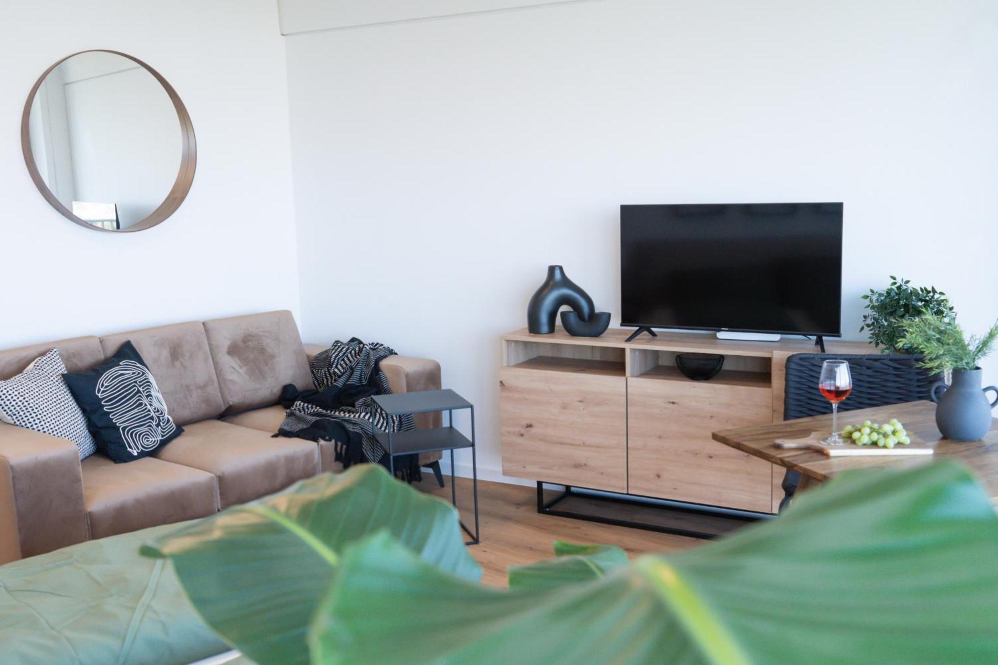 Helles Apartment Mit Tollem Blick Ueber Augsburg Exterior photo